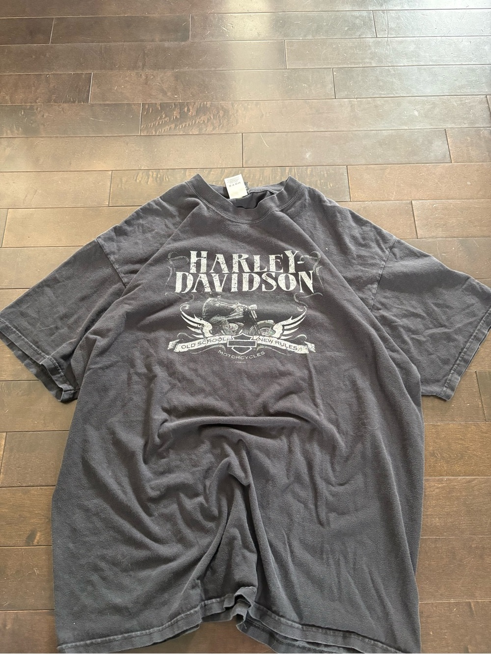 Harley-Davidson Black Crewneck T-Shirt with White Vintage Logo